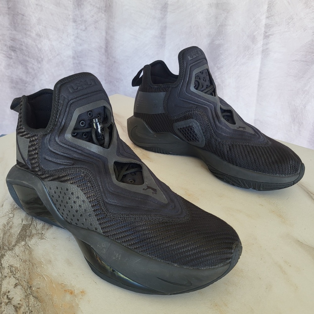Size 11.5 - Nike LeBron Soldier 14 Black